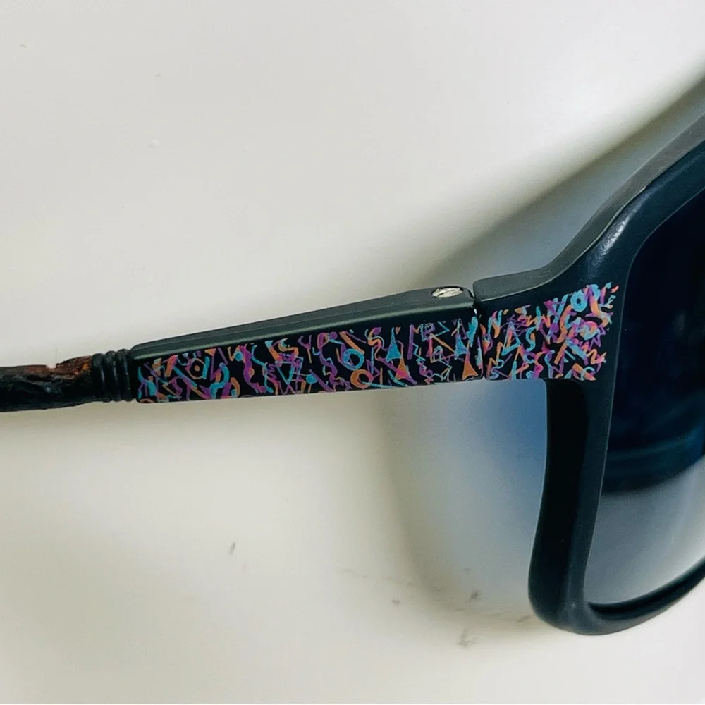 B & L KillerLoop W1167 E‎